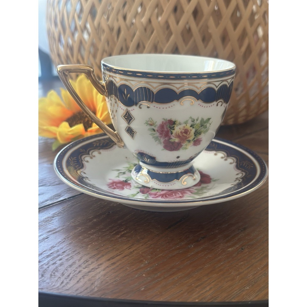 💙 Vintage Japan Porcelain Teacup & Saucer – Cobalt, Gold, Floral